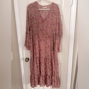 Natural Life Womens L Pink Floral Bell Sleeves